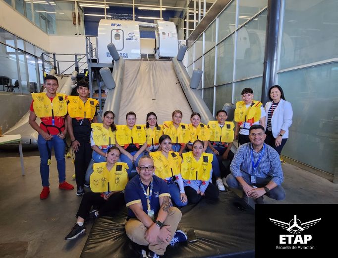 Escuela-de-Aviacion-ETAP-Turismo-Sostenible-de-Guatemala-aviacion-guatemala-2