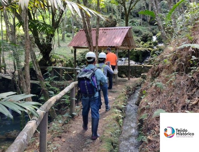 Tejido-Historico-consultor-de-turismo-de-guatemala-turismo-sostenible-de-guatemala-3